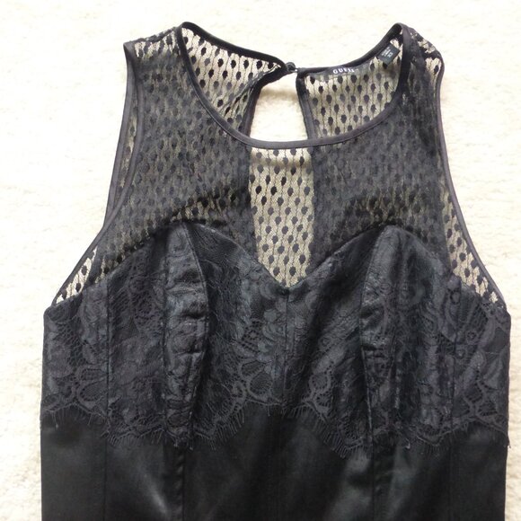 GUESS mixed satin, lace and mesh peplum top - Picture 2 of 8